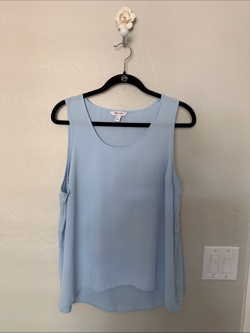 Nine West Soft Blue Sleeveless Scoop Neck Camisole